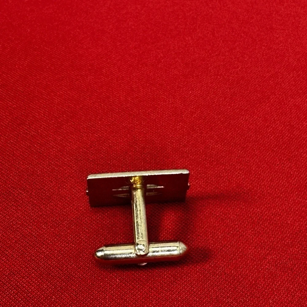 Vintage Gold Tone Swank Single Cufflink‎ Raised Cross
